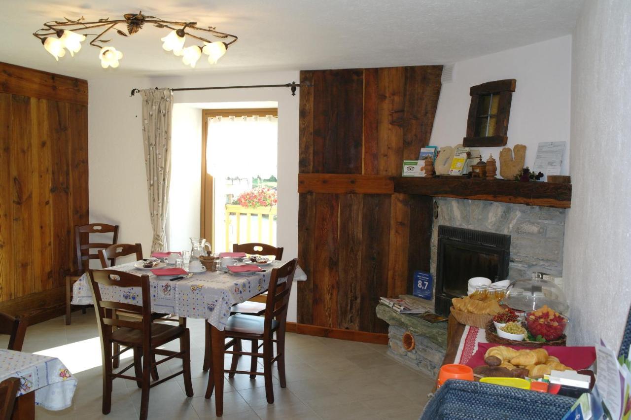 B&B Lo Van - Camere Al Verde Villaggio Di Rumiod サン・ピエール エクステリア 写真